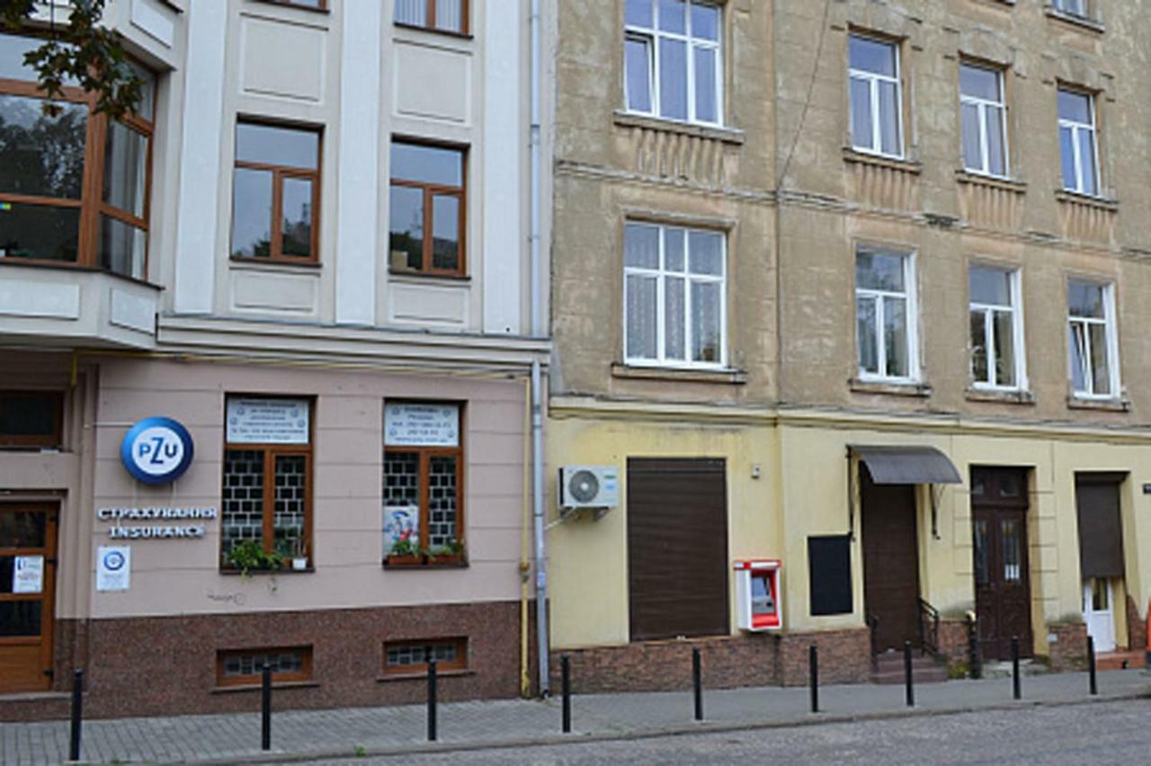 Apartment At Teodora Sqr Lviv Exterior photo